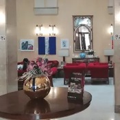 Hotel per tutti con tag per ciechi